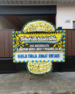 Papan Bunga Duka di Kedaton